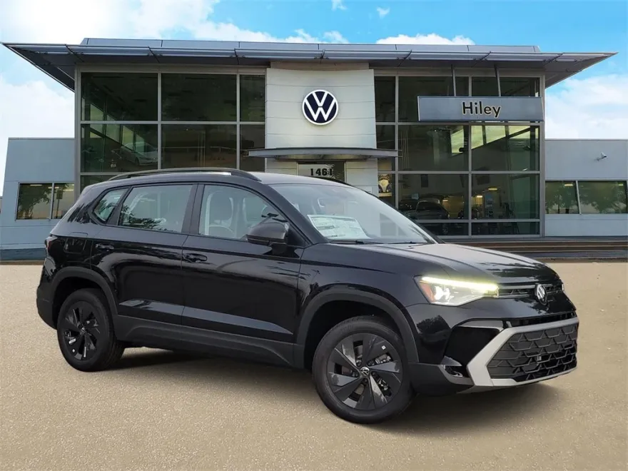2025 Volkswagen Taos S photo 1