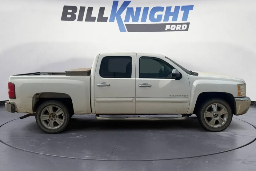 2013 Chevrolet Silverado 1500 LT photo 1