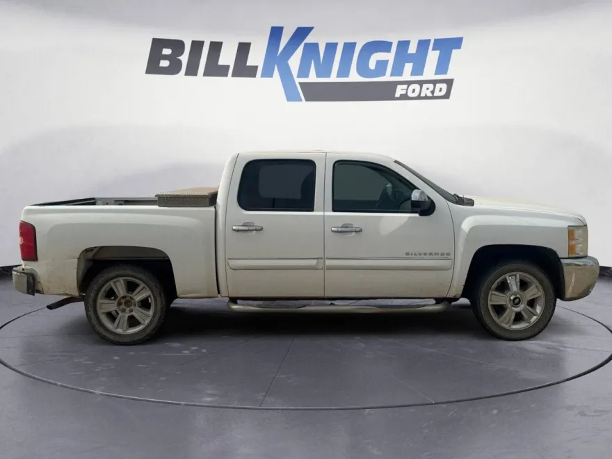 2013 Chevrolet Silverado 1500 LT photo 1