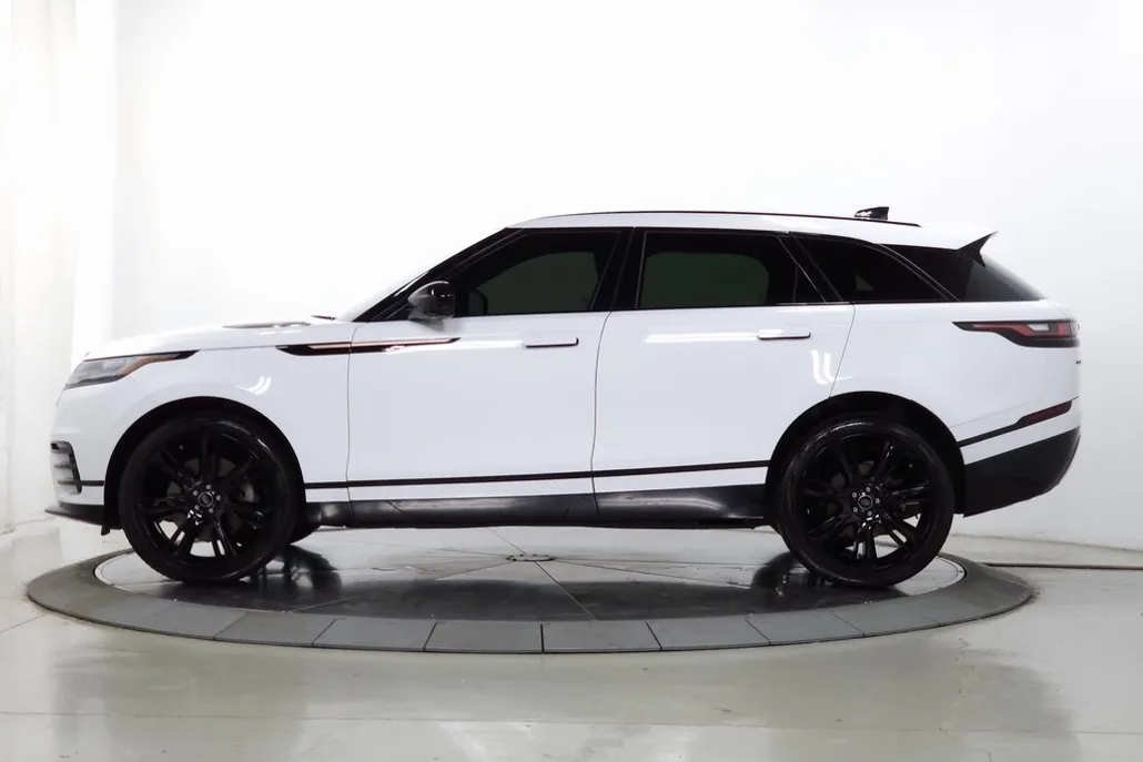 2023 Land Rover Range Rover Velar R-Dynamic S photo 1
