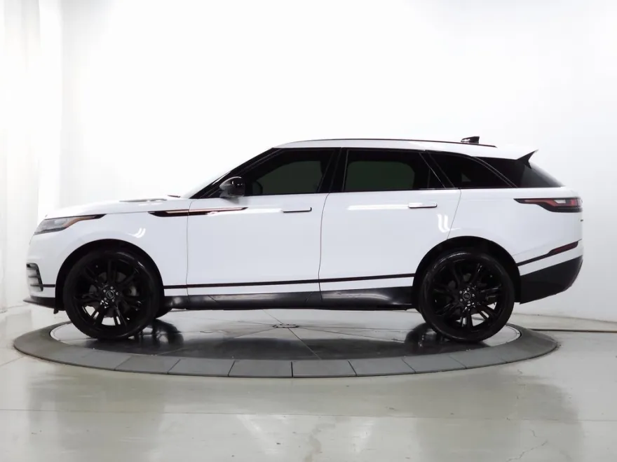 2023 Land Rover Range Rover Velar R-Dynamic S photo 1