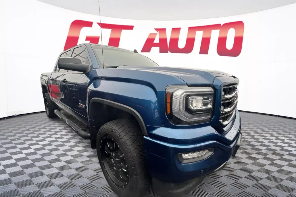2017 Gmc Sierra 1500 SLT photo 1