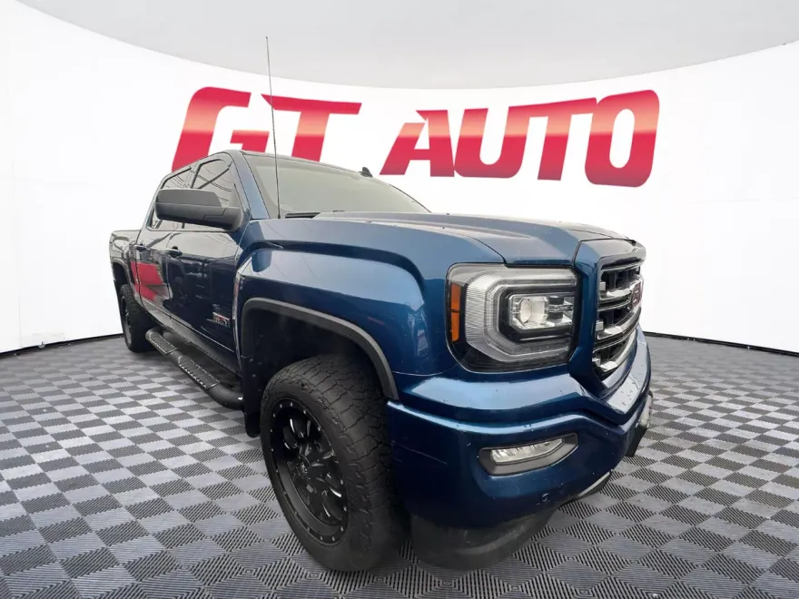 2017 Gmc Sierra 1500 SLT photo 1