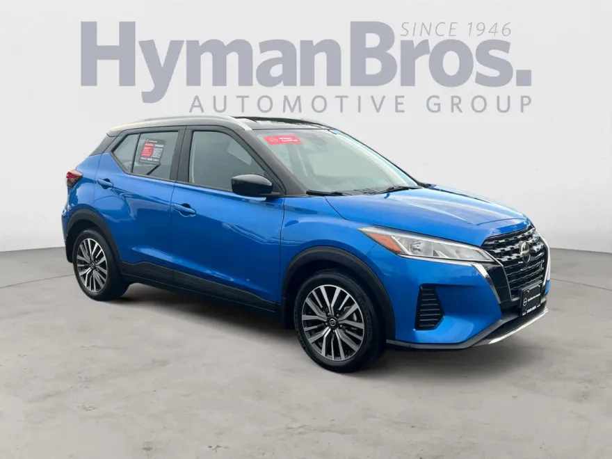 2021 Nissan Kicks SV photo 1