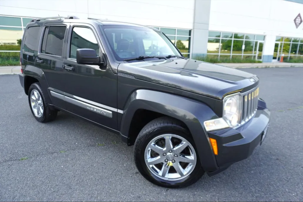 2010 Jeep Liberty Limited Sport photo 1