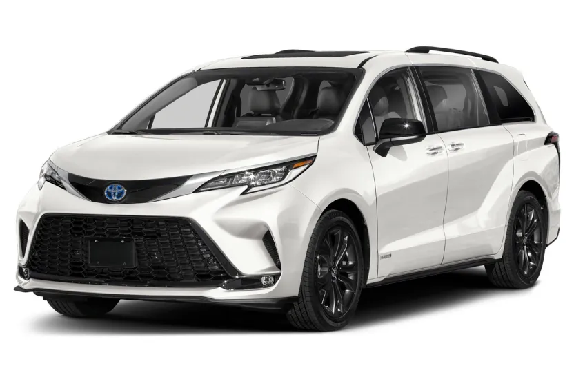 2024 Toyota Sienna XSE photo 1