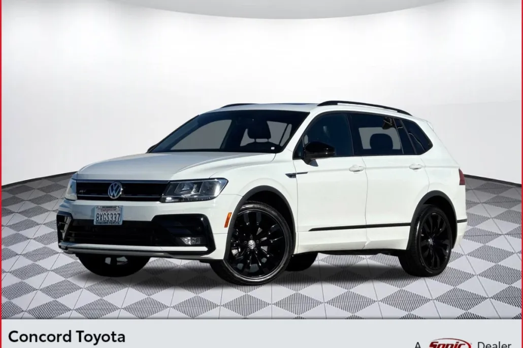 2021 Volkswagen Tiguan SE photo 1