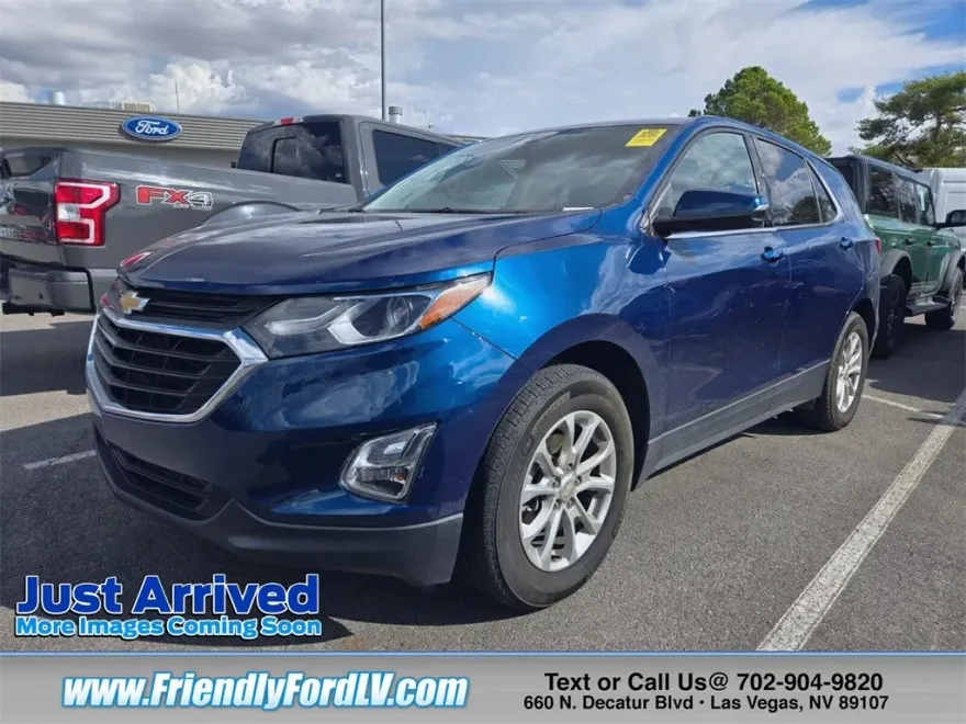 2019 Chevrolet Equinox LT photo 1