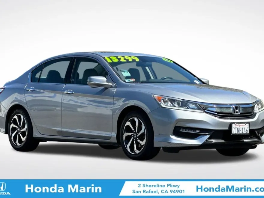 2016 Honda Accord EX photo 1
