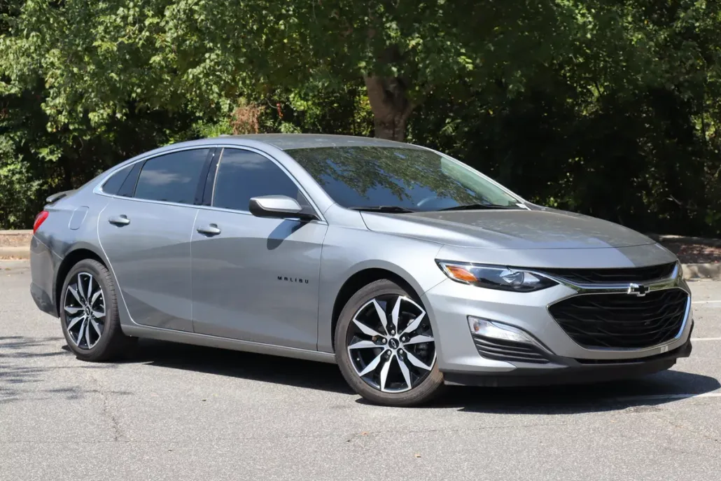 2023 Chevrolet Malibu RS photo 1
