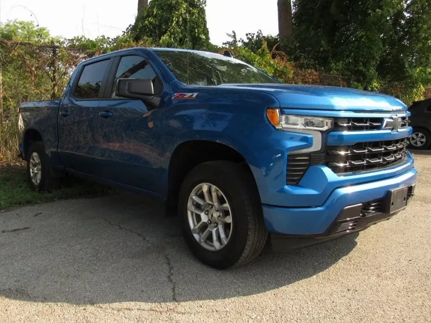 2022 Chevrolet Silverado 1500 RST photo 1