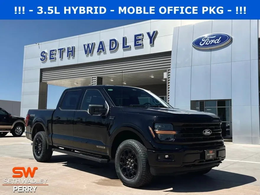 2025 Ford F-150 XLT photo 1