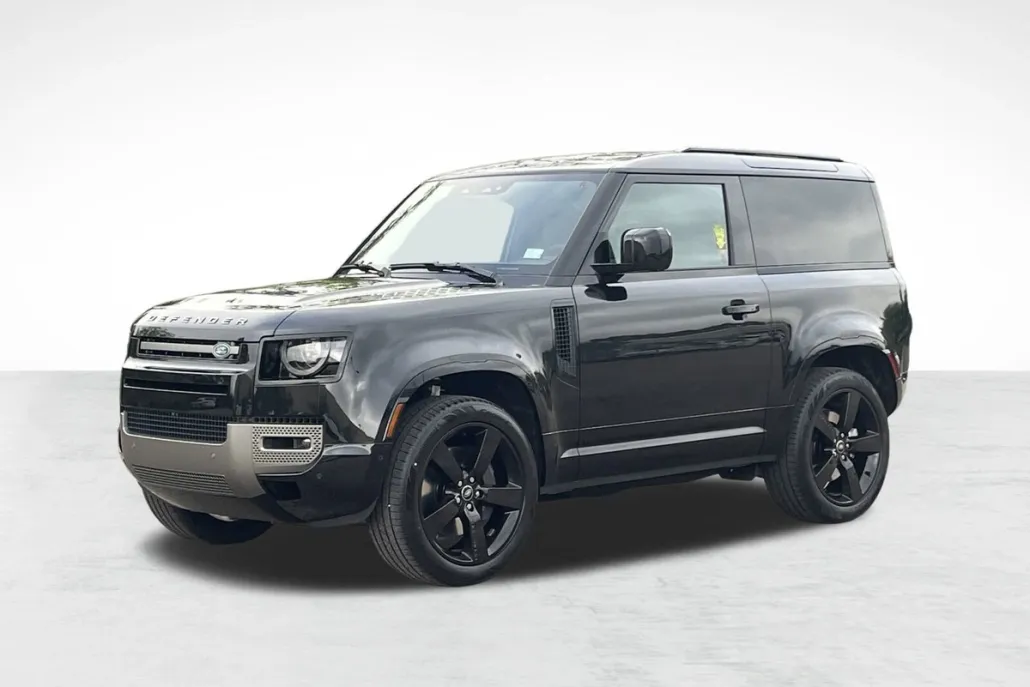 2025 Land Rover Defender 90 X-Dynamic SE photo 1