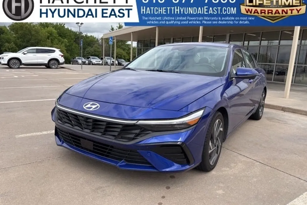 2024 Hyundai Elantra Limited photo 1
