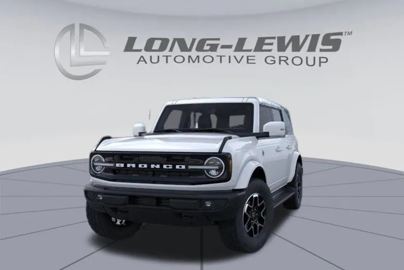 2025 Ford Bronco Outer Banks photo 1