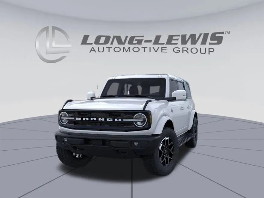 2025 Ford Bronco Outer Banks photo 1