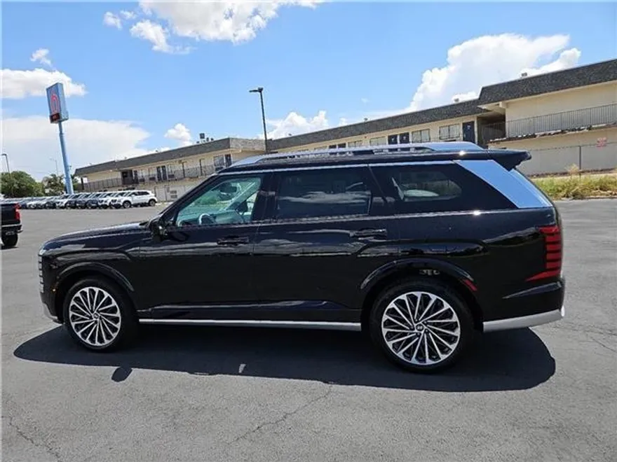 2026 Hyundai Palisade Calligraphy photo 1