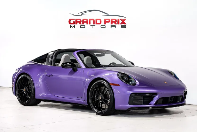 2024 Porsche 911 Targa 4 GTS photo 1