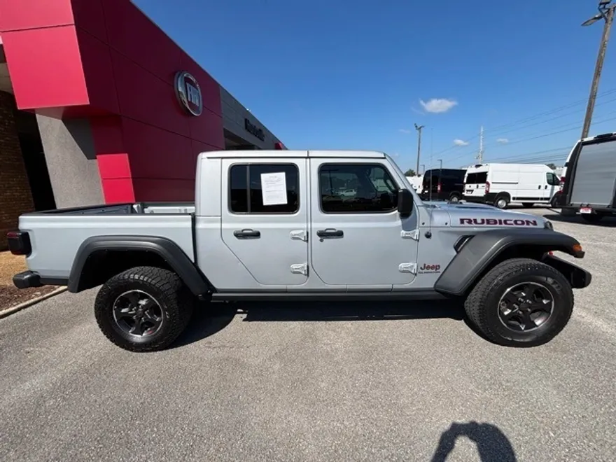 2022 Jeep Gladiator Rubicon photo 1
