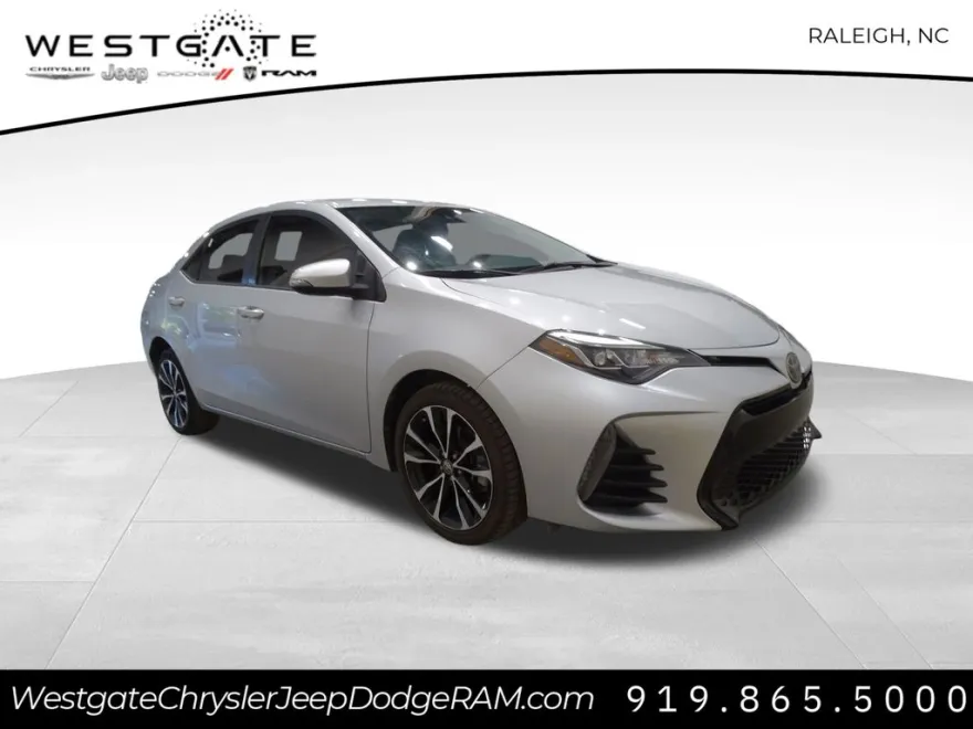 2019 Toyota Corolla SE photo 1