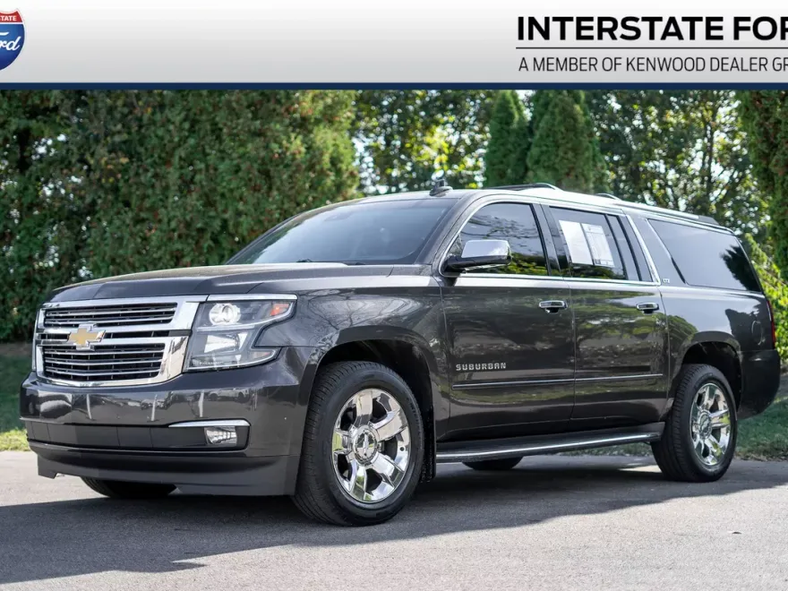 2016 Chevrolet Suburban LTZ photo 1