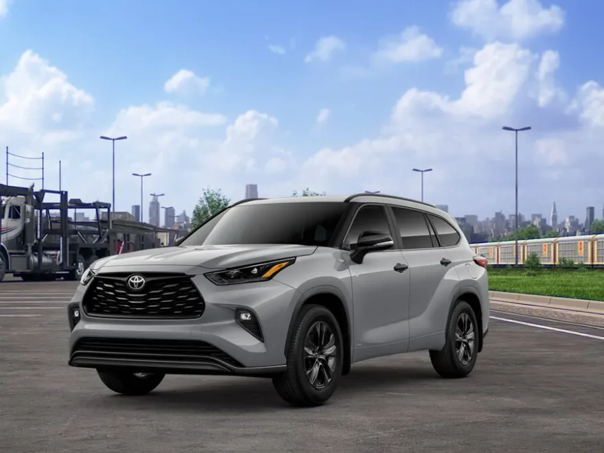 2025 Toyota Highlander Hybrid XLE photo 1