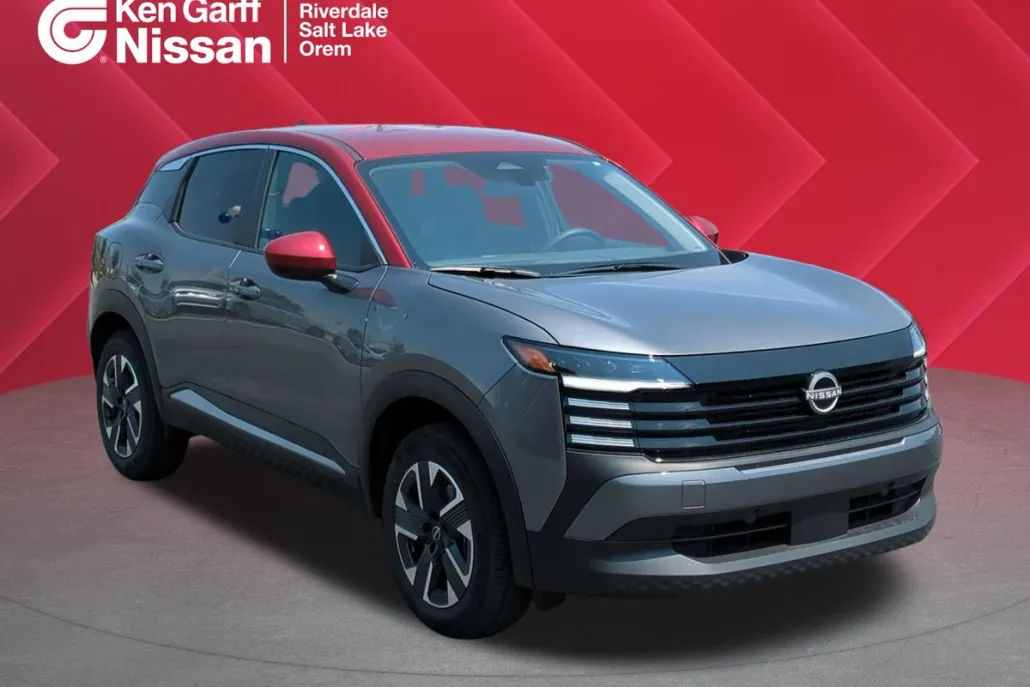 2025 Nissan Kicks SV photo 1