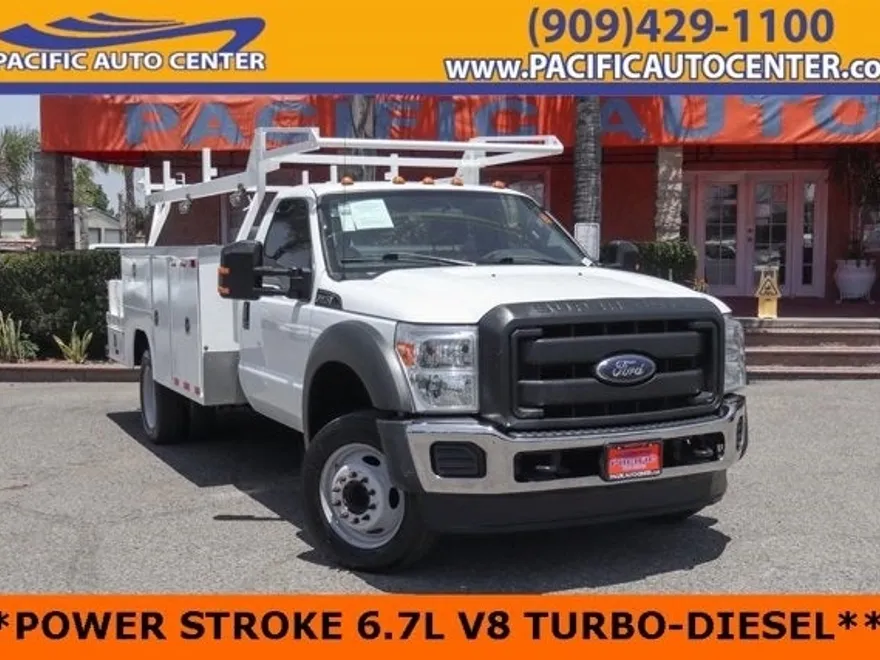 2016 Ford F-550 photo 1