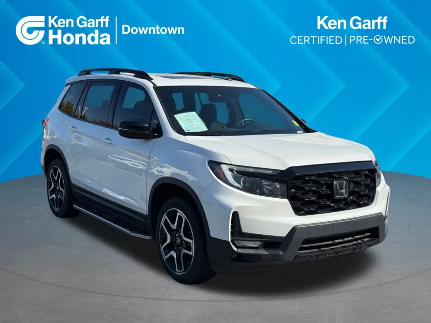 2022 Honda Passport Elite photo 1