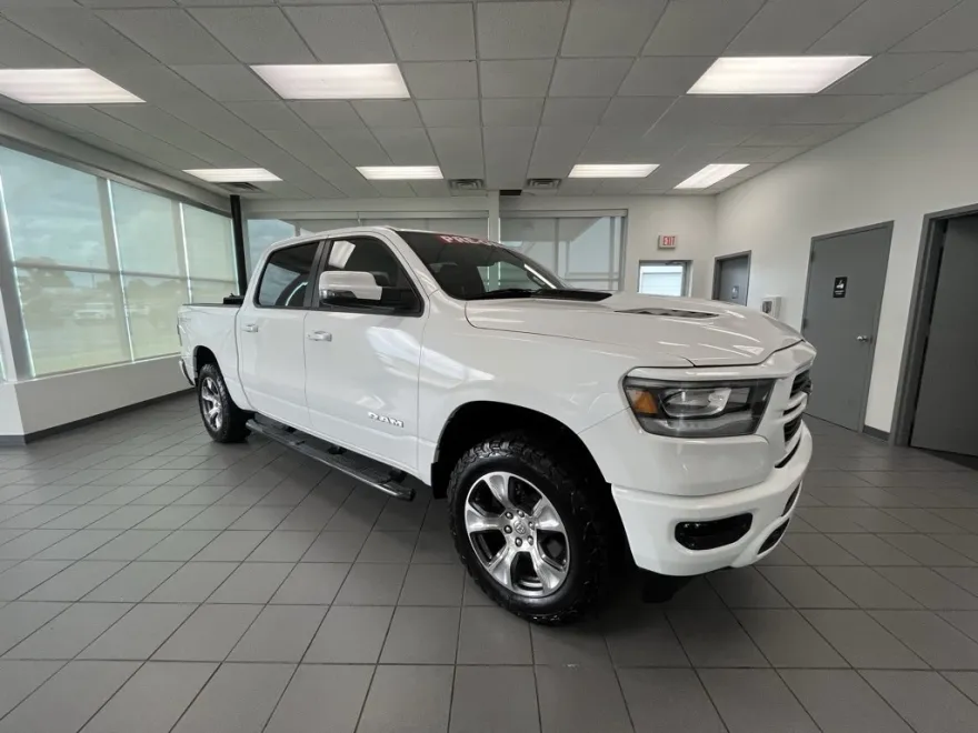 2023 Ram 1500 Laramie photo 1