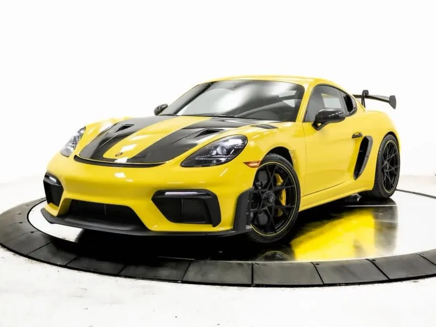 2025 Porsche Cayman GT4 RS photo 1