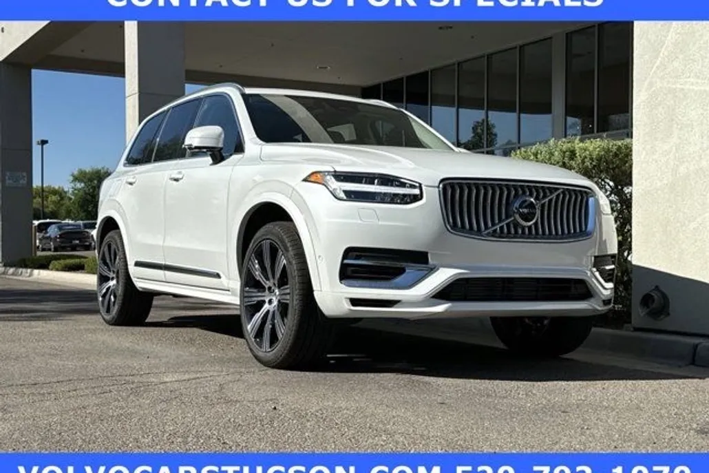 2025 Volvo XC90 T8 Plus photo 1