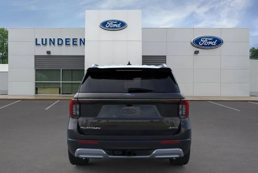 2025 Ford Explorer Platinum photo 1