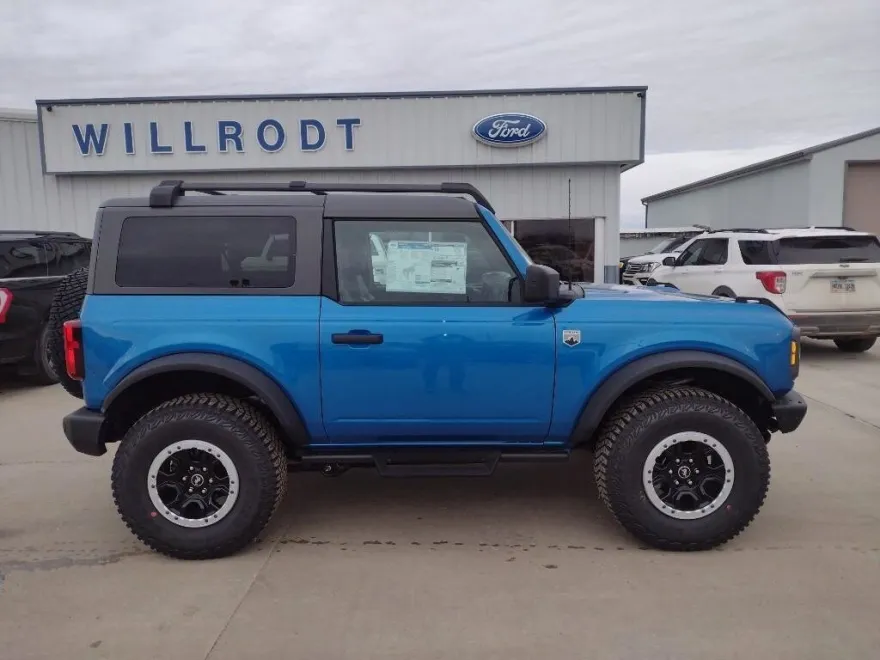 2024 Ford Bronco Big Bend photo 1