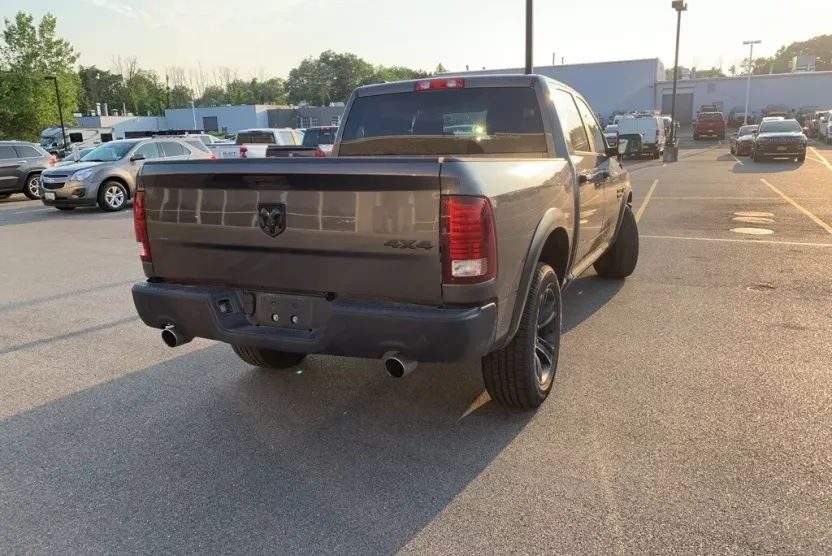 2021 Ram 1500 Classic Warlock photo 1
