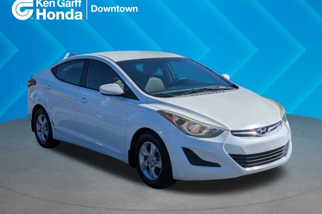 2015 Hyundai Elantra SE photo 1