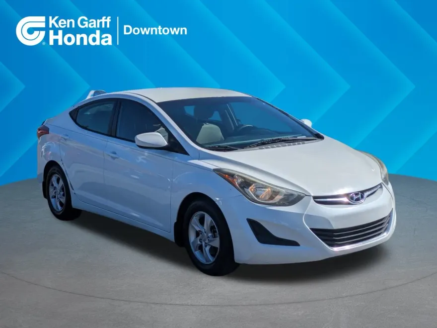 2015 Hyundai Elantra SE photo 1