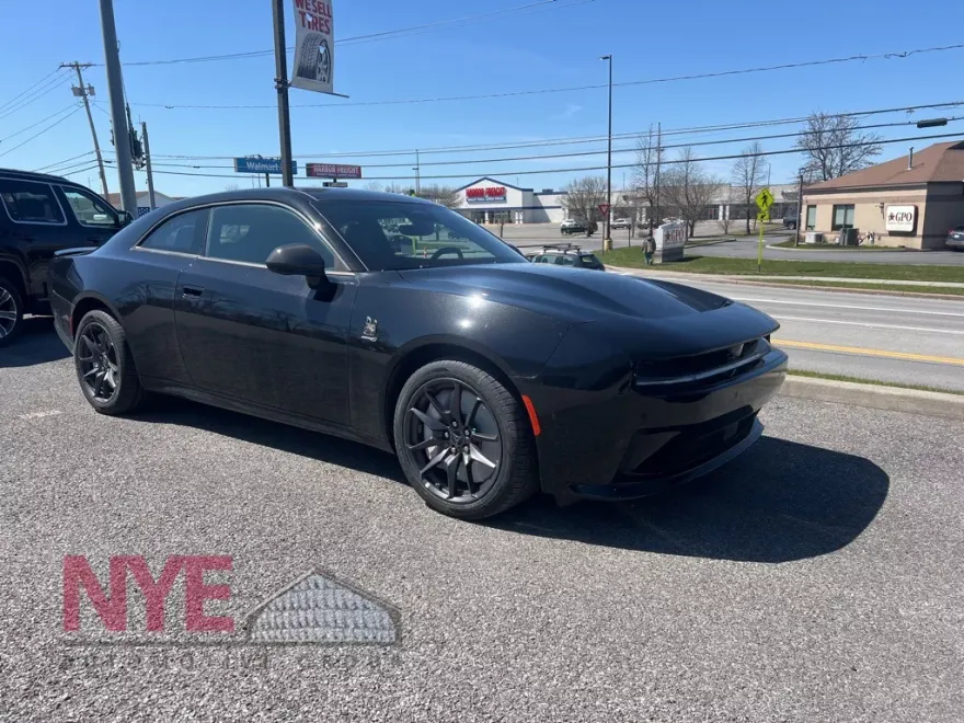 2024 Dodge Charger R/T Scat Pack photo 1