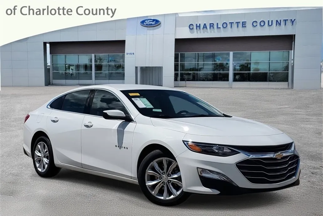 2024 Chevrolet Malibu photo 1