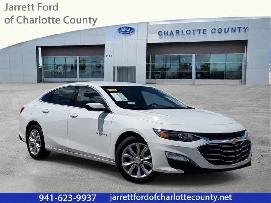 2024 Chevrolet Malibu photo 1