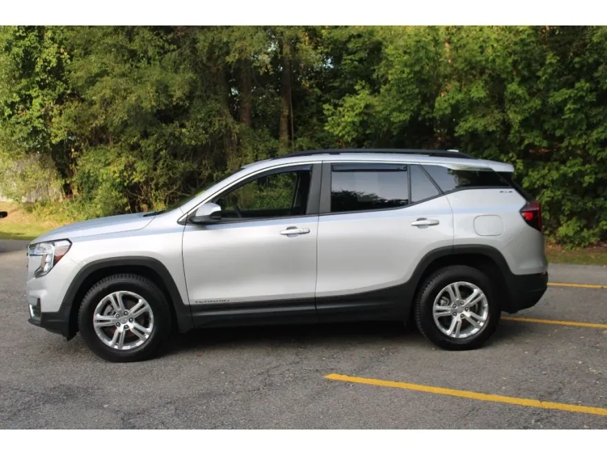 2022 Gmc Terrain SLE photo 1