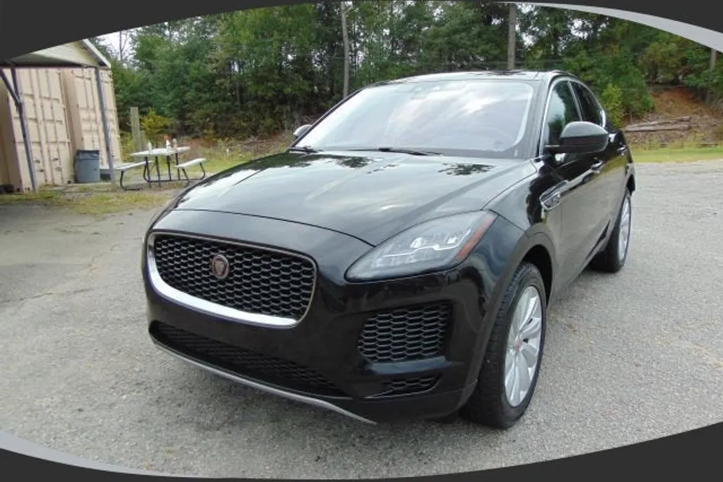 2018 Jaguar E-PACE SE photo 1