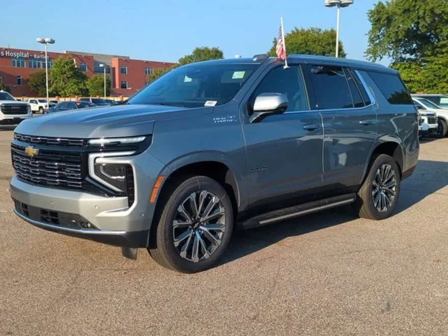 2026 Chevrolet Tahoe High Country photo 1