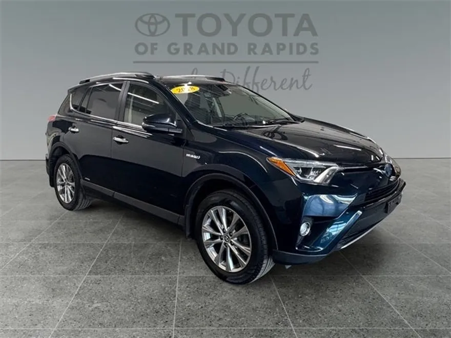 2018 Toyota RAV4 Hybrid Limited photo 1