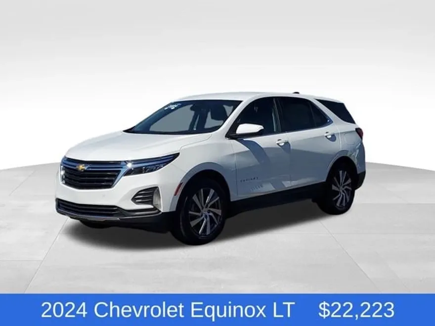 2024 Chevrolet Equinox LT photo 1