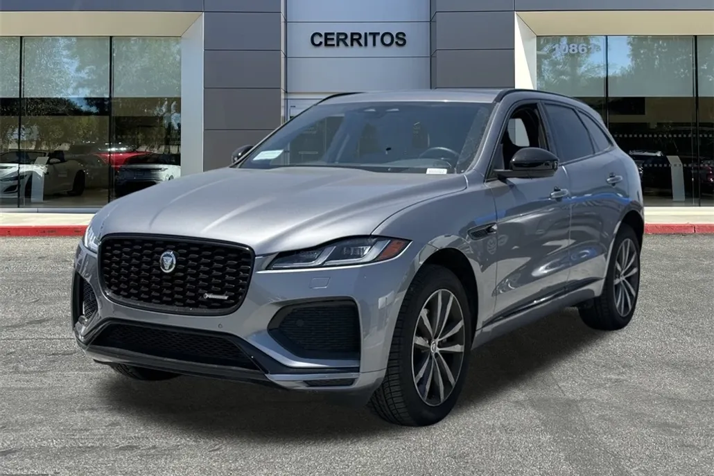 2025 Jaguar F-PACE P250 photo 1
