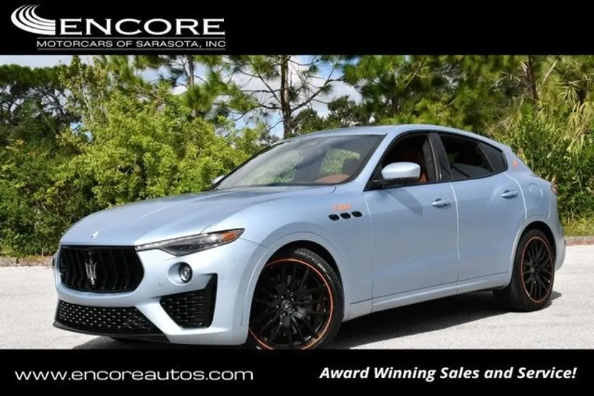 2023 Maserati Levante photo 1