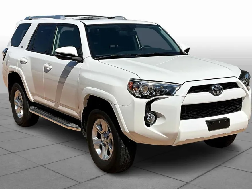 2016 Toyota 4Runner SR5 Premium photo 1