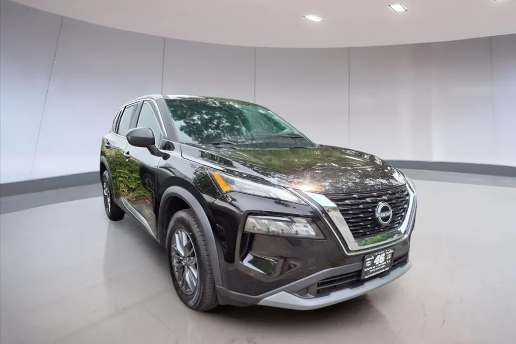 2023 Nissan Rogue S photo 1