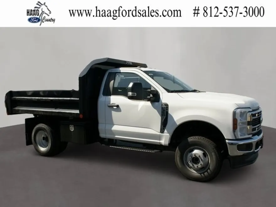 2024 Ford F-350 photo 1